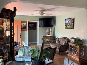 12318 S Spring Street, Los Angeles CA 90061