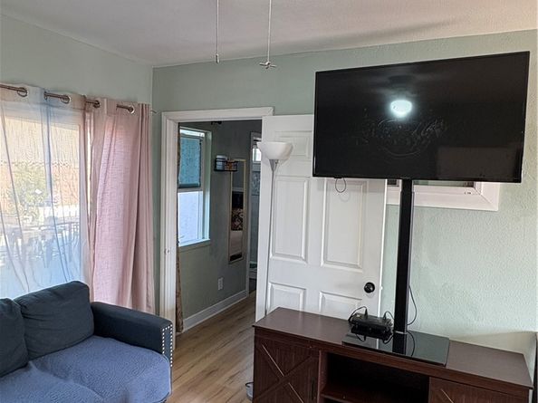 12318 S Spring Street, Los Angeles CA 90061