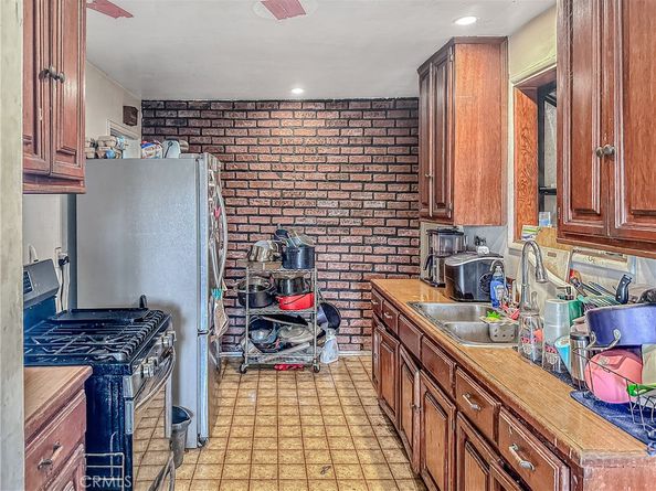 6725 Pioneer Boulevard, Whittier CA 90606