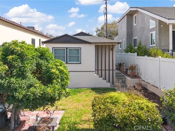 532 Rosecrans Avenue, Manhattan Beach CA 90266