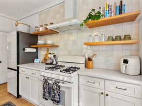 1160 N Madison Ave, Hollywood CA 90029