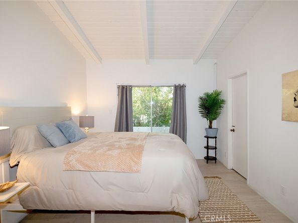 9924 Beverly Grove Drive, Beverly Hills CA 90210