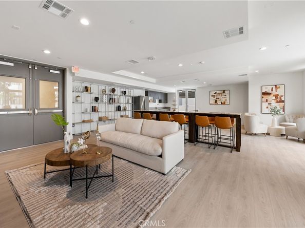 168 S Monterey Street 512, Alhambra CA 91801