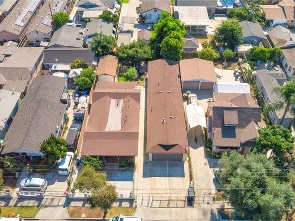 8022 Crockett Boulevard, Los Angeles CA 90001