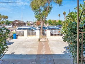 8022 Crockett Boulevard, Los Angeles CA 90001