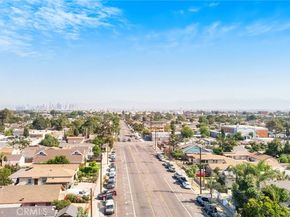 8022 Crockett Boulevard, Los Angeles CA 90001