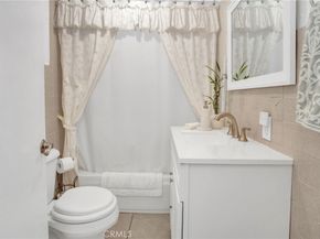 8022 Crockett Boulevard, Los Angeles CA 90001