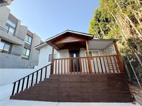 4563 Lexington Avenue, Los Angeles CA 90029