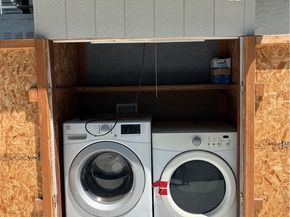 4563 Lexington Avenue, Los Angeles CA 90029