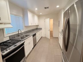 4563 Lexington Avenue, Los Angeles CA 90029