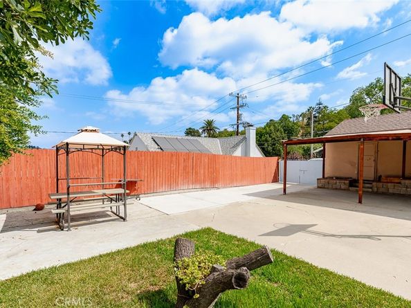 573 Kendall Avenue, Los Angeles CA 90042
