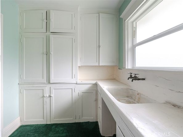 573 Kendall Avenue, Los Angeles CA 90042