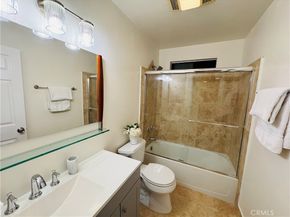 70 N Catalina 304, Pasadena CA 91106