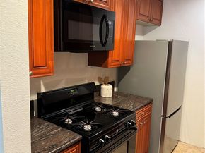 70 N Catalina 304, Pasadena CA 91106