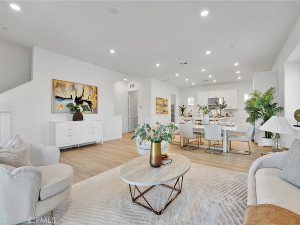 248 Culture, Irvine CA 92618