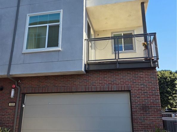 1530 W Cameron, West Covina CA 91790