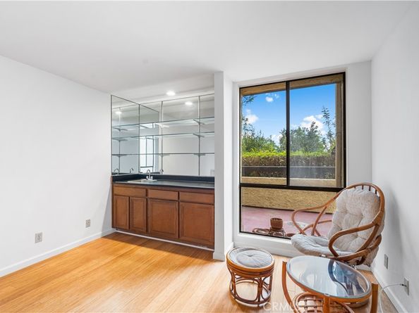 4080 Via Marisol 127, Los Angeles CA 90042