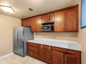 4080 Via Marisol 127, Los Angeles CA 90042