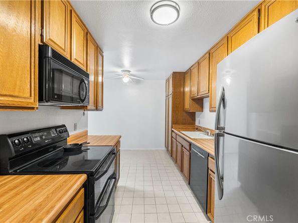 4080 Via Marisol 127, Los Angeles CA 90042