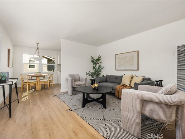 21416 Rossford Avenue, Lakewood CA 90715