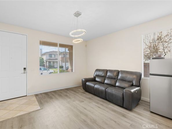 1077 Hibiscus Court, Pomona CA 91766