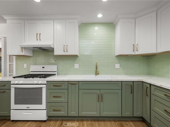 17391 Waal Circle, Huntington Beach CA 92647