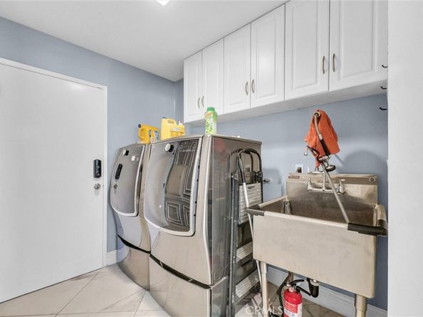 1417 W James Way, Anaheim CA 92801