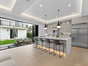 3932 S Minerva Avenue, Los Angeles CA 90066