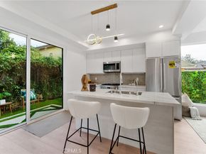 3932 S Minerva Avenue, Los Angeles CA 90066