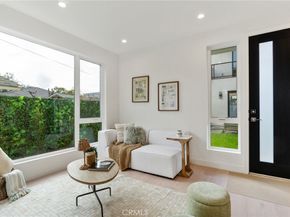 3932 S Minerva Avenue, Los Angeles CA 90066