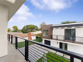 3932 S Minerva Avenue, Los Angeles CA 90066