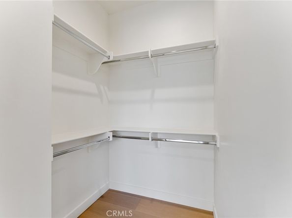 3932 S Minerva Avenue, Los Angeles CA 90066