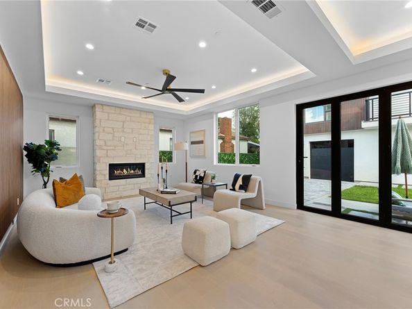 3932 S Minerva Avenue, Los Angeles CA 90066