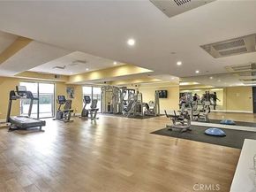 2939 Leeward 212, Los Angeles CA 90005