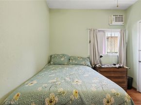 201 W 50th, Los Angeles CA 90037