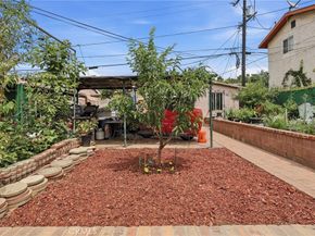 201 W 50th, Los Angeles CA 90037