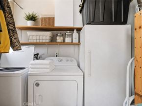 201 W 50th, Los Angeles CA 90037