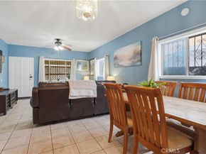 201 W 50th, Los Angeles CA 90037