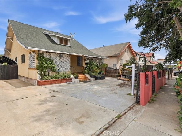 201 W 50th, Los Angeles CA 90037