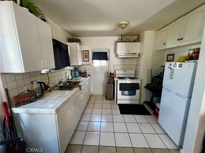 5354 De Roja, Woodland Hills CA 91364