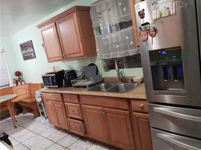 1500 W 107th, Los Angeles CA 90047