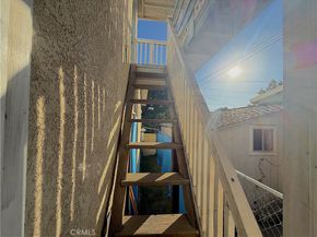 220 E Avenue 38, Los Angeles CA 90031