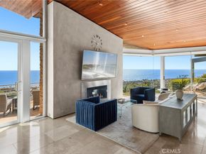 856 Diamond, Laguna Beach CA 92651
