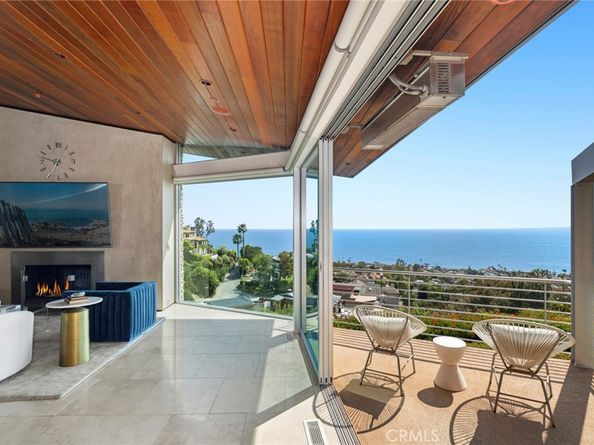 856 Diamond, Laguna Beach CA 92651