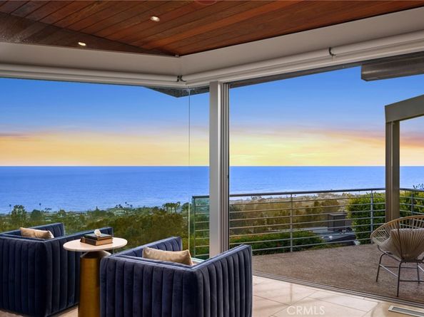 856 Diamond, Laguna Beach CA 92651