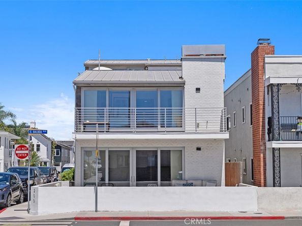 200 E Balboa Boulevard, Newport Beach CA 92661