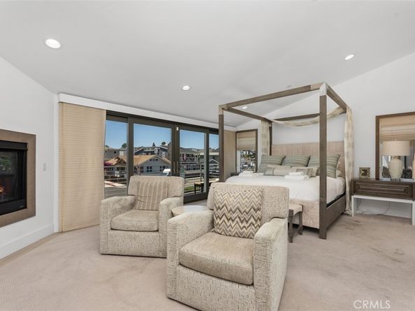 200 E Balboa Boulevard, Newport Beach CA 92661