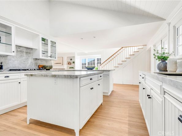 432 Holly Street, Laguna Beach CA 92651