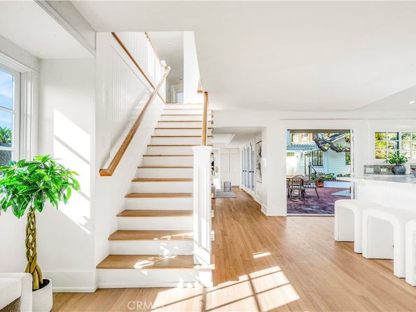 432 Holly Street, Laguna Beach CA 92651