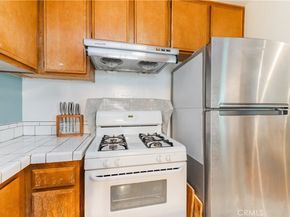 7 Town And Country, Pomona CA 91766